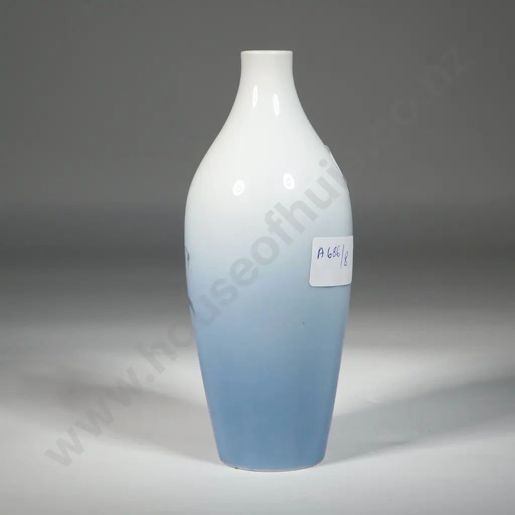 Bing & Grondahl Lily Of The Valley Vase Image 1++