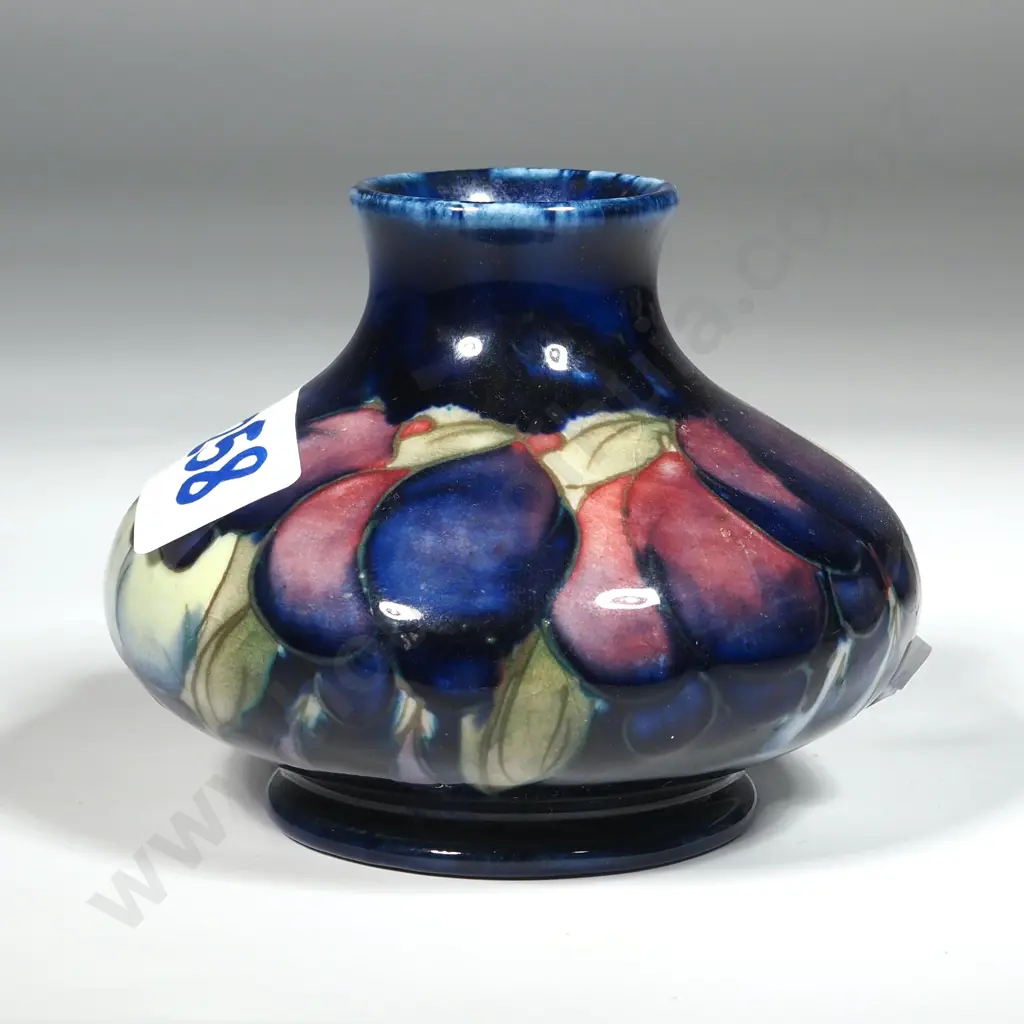 Small Moorcroft Vase Decorated With Plums & Signed With Green Moorcroft Signature  Image 1++