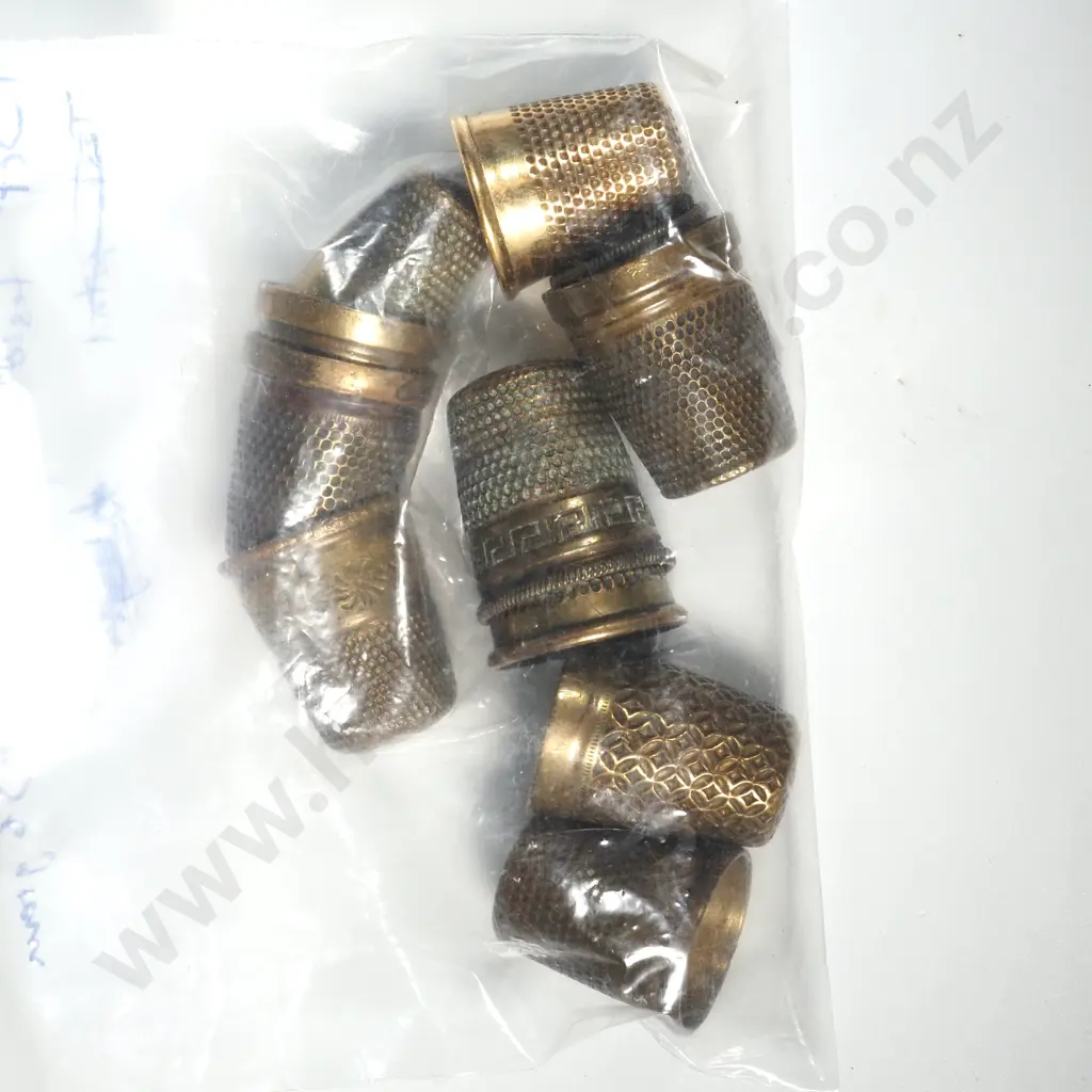 Twelve Brass & White Metal Thimbles Image 1++