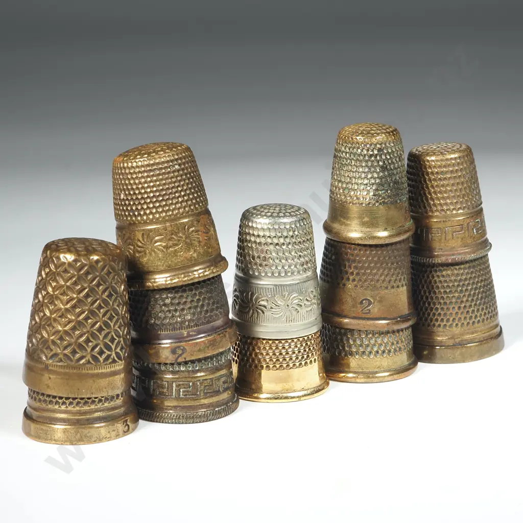 Twelve Brass & White Metal Thimbles Image 1++