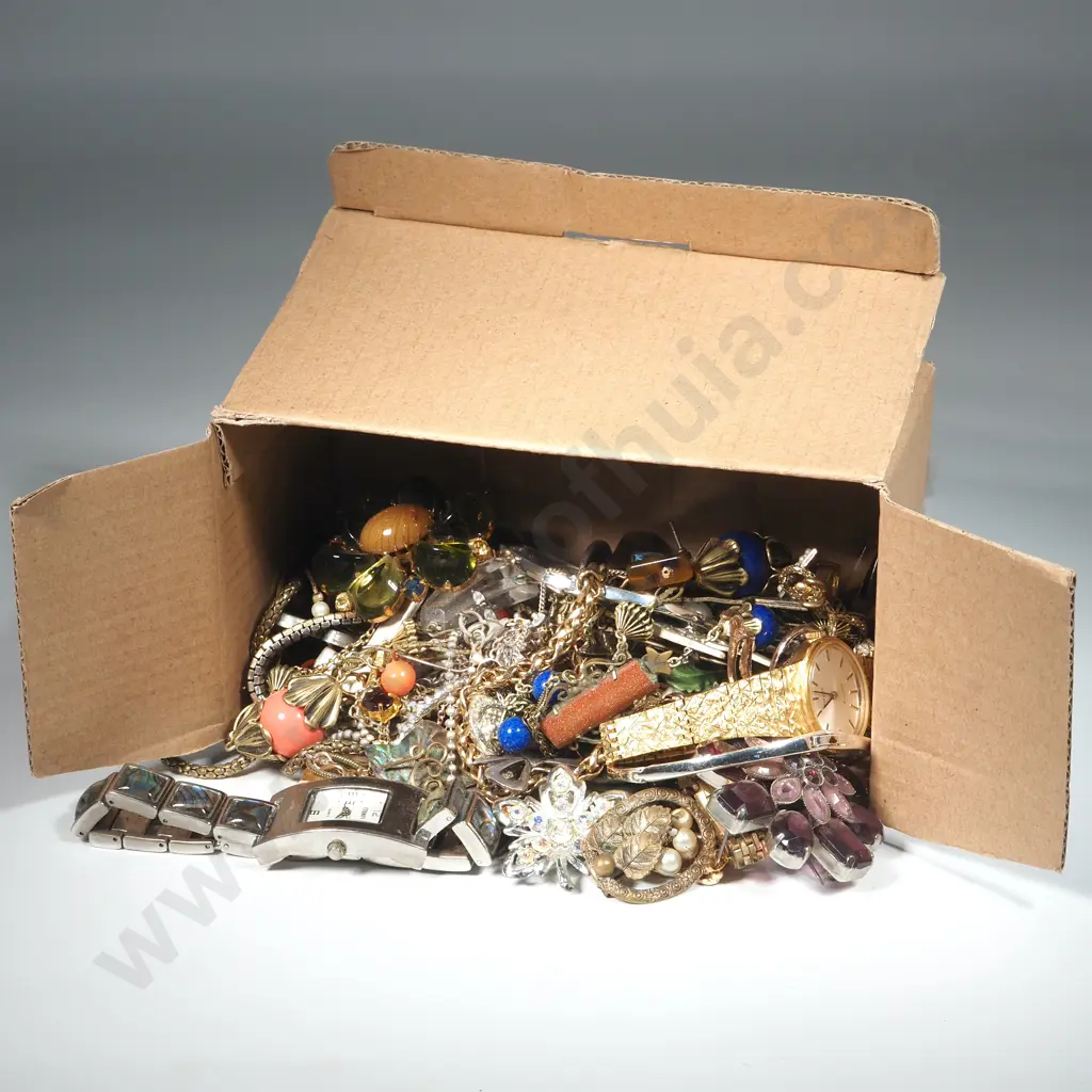 Box Of Costume Jewellery  Image 1++