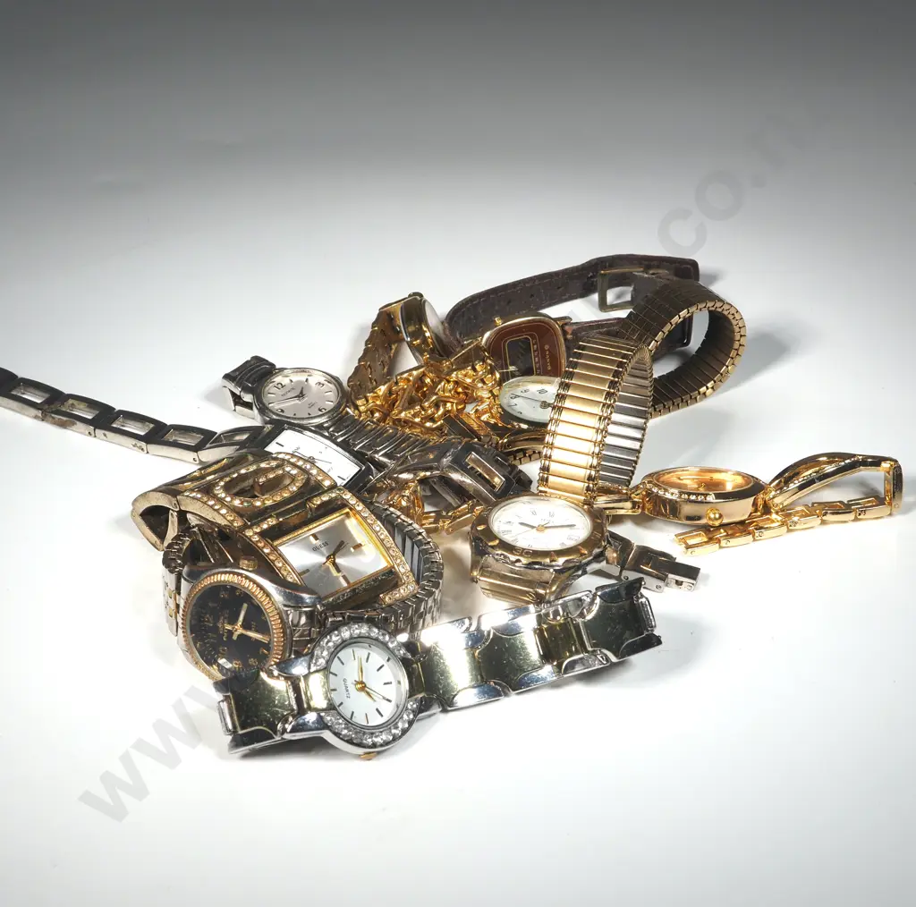 Ten Vintage Ladies Wristwatches. Image 1++