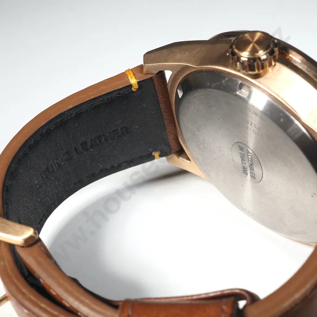 Citizens Eco Drive Mens Watch 42mm With Leather Strap Image 1++