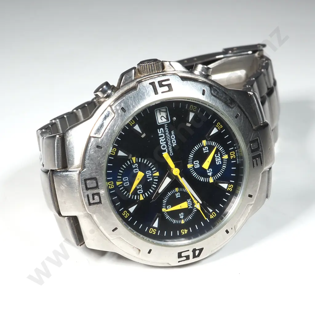 Lorus Chronograph 100m Gents Watch Image 1++