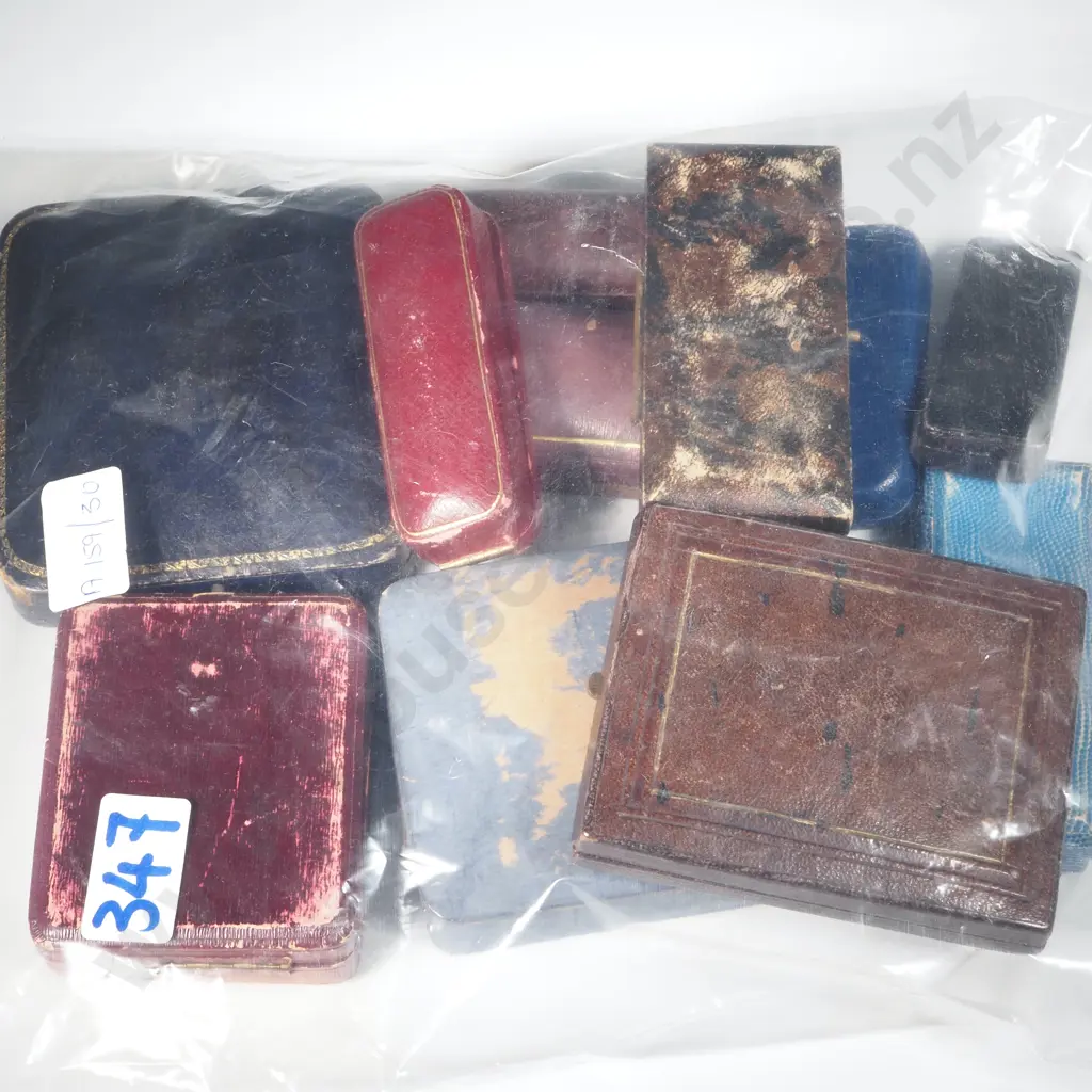 Bag Containing Antique & Vintage Jewellery Boxes  Image 1++