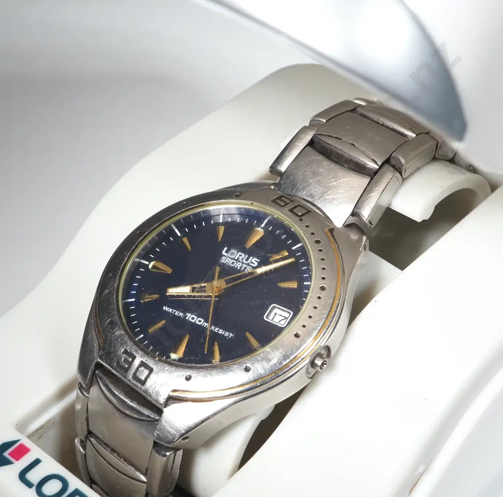 Lorus Analogue Quartz Watch In Box  Image 1++