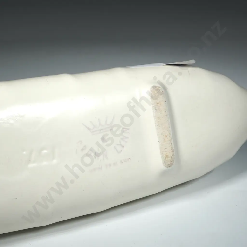 Crown Lynn Cigar Shaped Trough Vase. A/F Impressed No 137. Crown & Star Mark To Base Image 1++