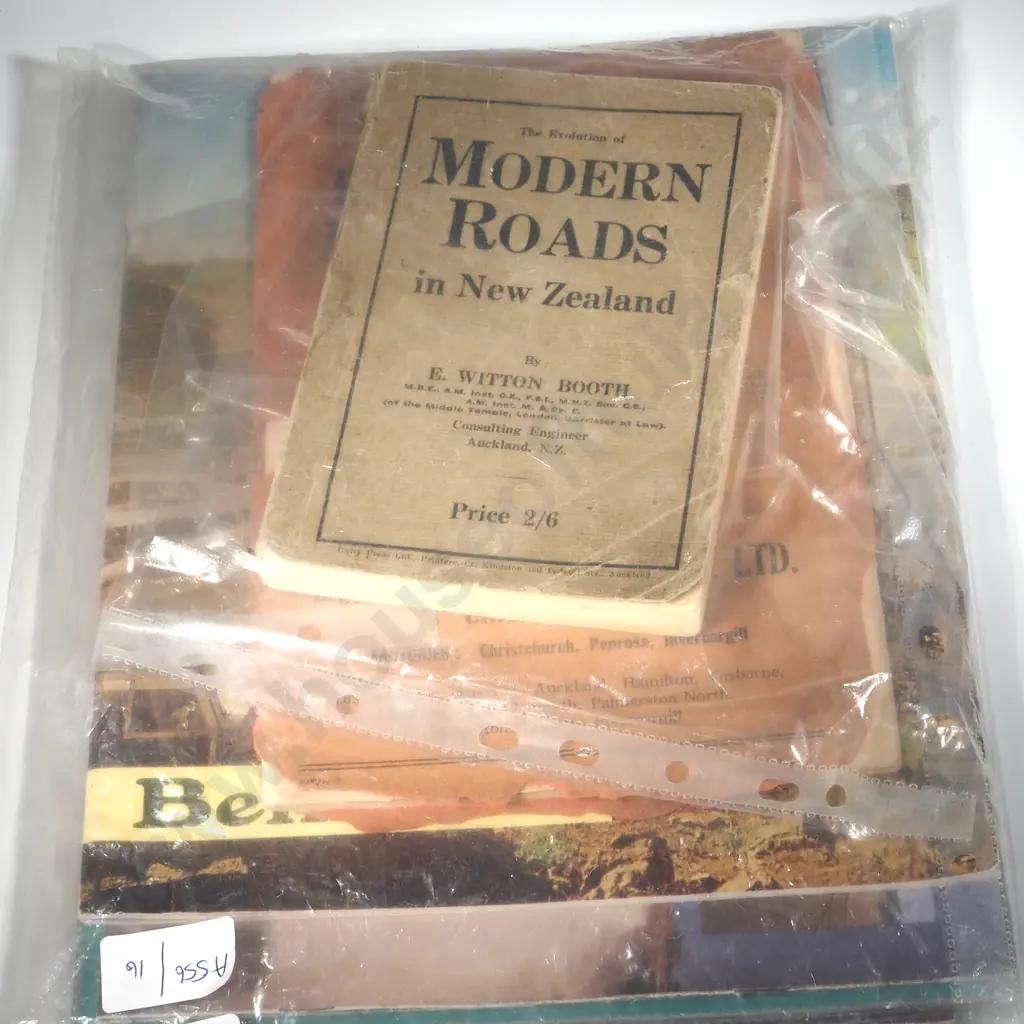 Collection Of Pamphlets On The New Zealand Dams Including Clyde, Benmore,Waitaki.Brief History Of Public Buildings NZ Image 1++