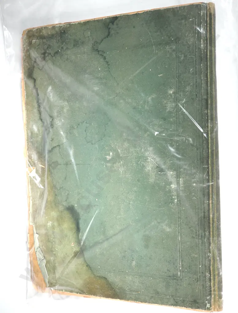 Vintage Heitmann's Postage Stamp Album w Some Stamps. Image 1++