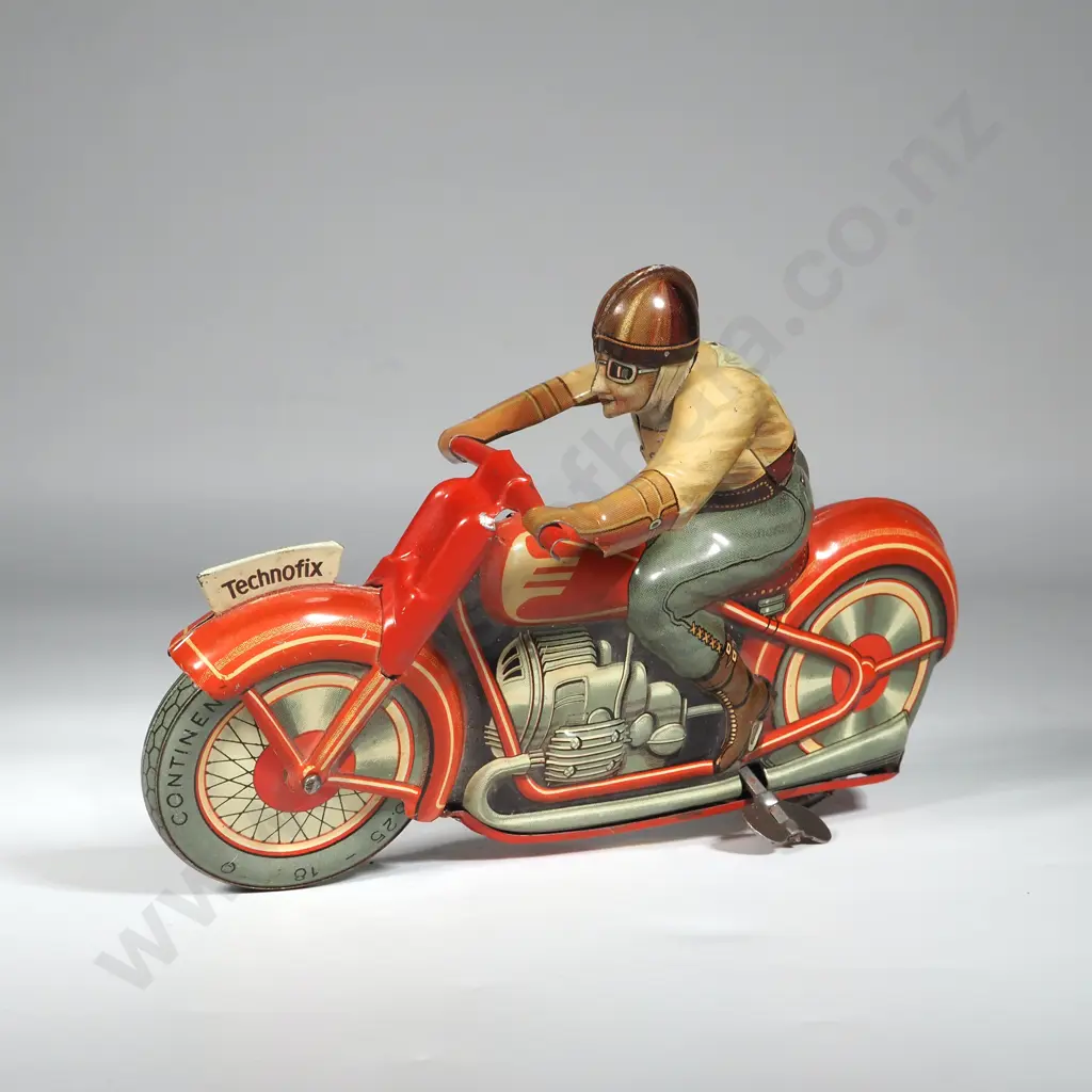 1950s Technofix Red Windup Motorcycle. Image 1++