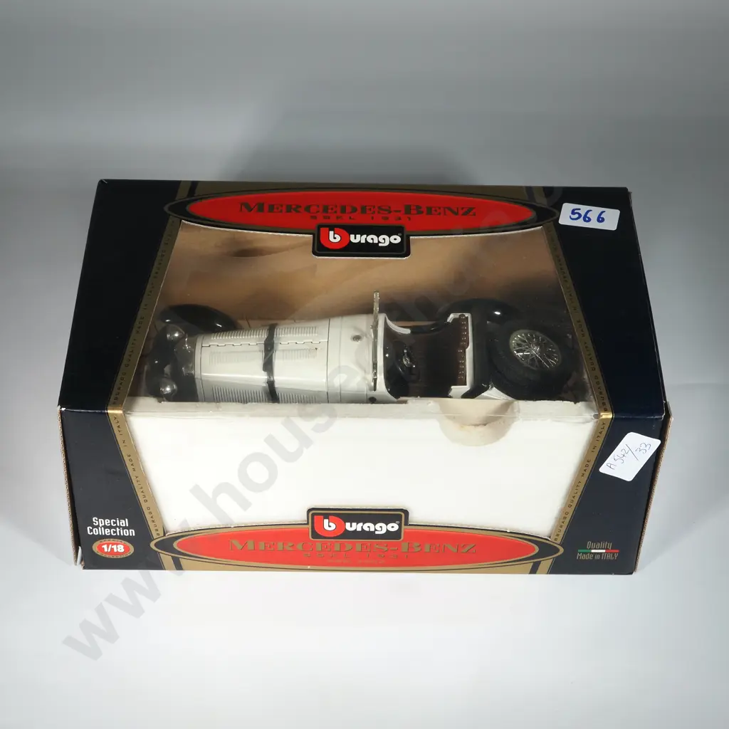Boxed Bburago 1931 Mercedes-Benz SSKL 1:18. A/F. Image 1++