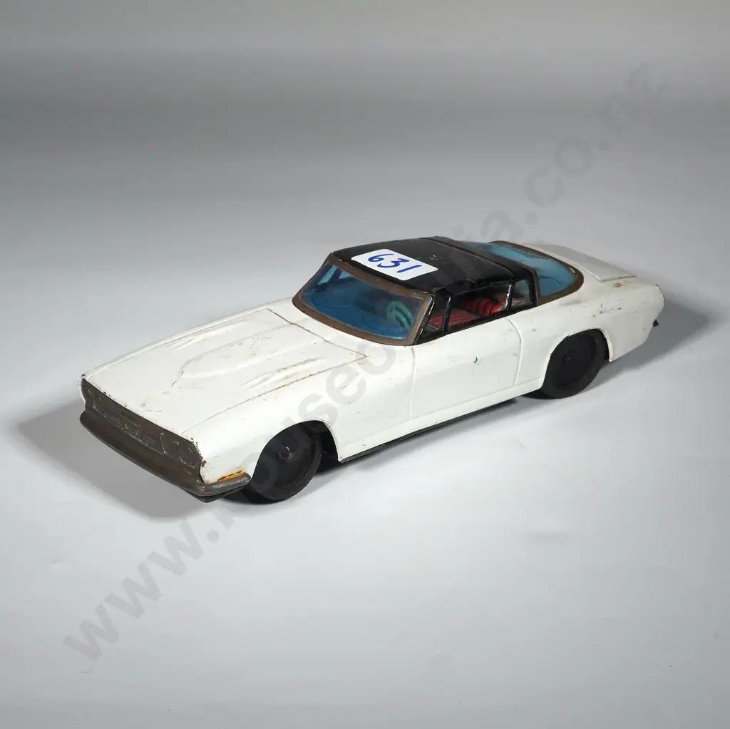 Vintage Mustang Bertone Taiyo 2 Door Coupe Tin Car. Image 1++