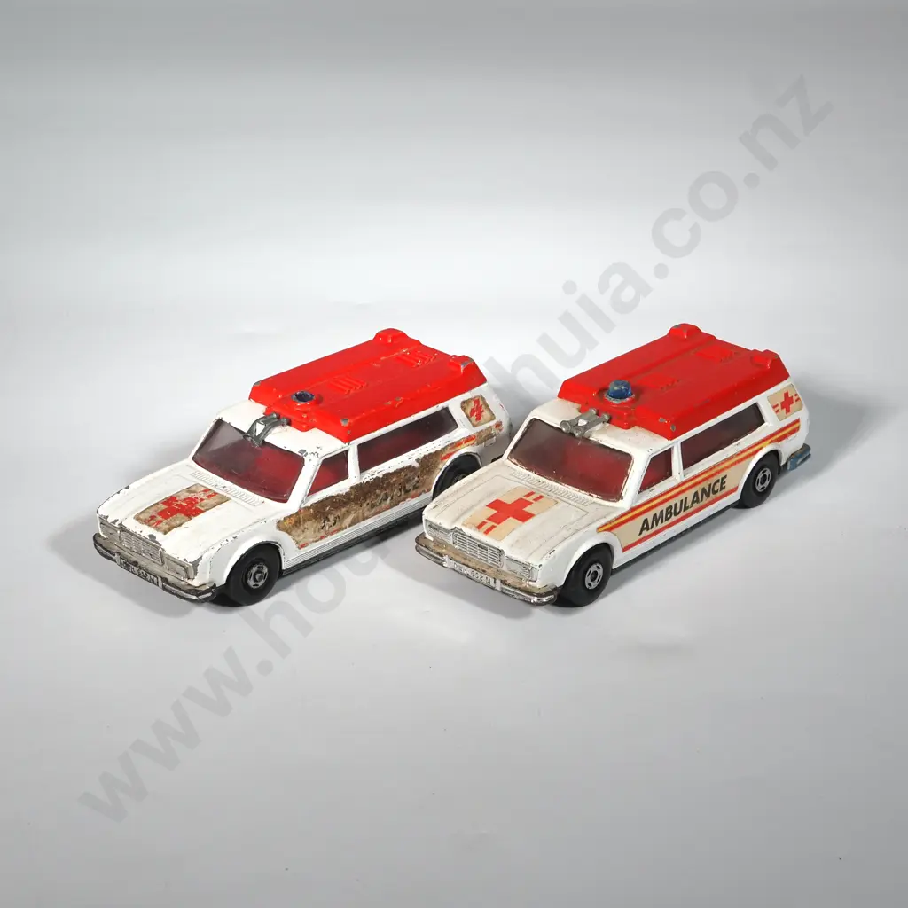Matchbox SpeedKing K-49 Ambulances. Image 1++