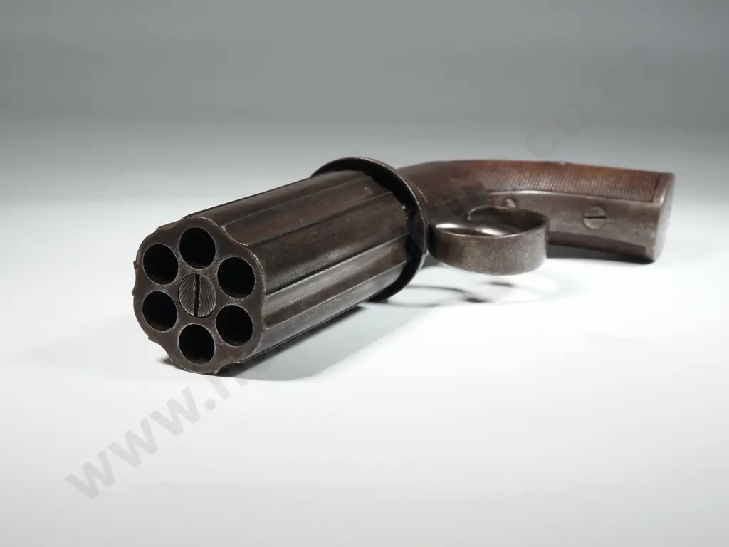 Six Barrel Pepperbox Revolver. Image 1++