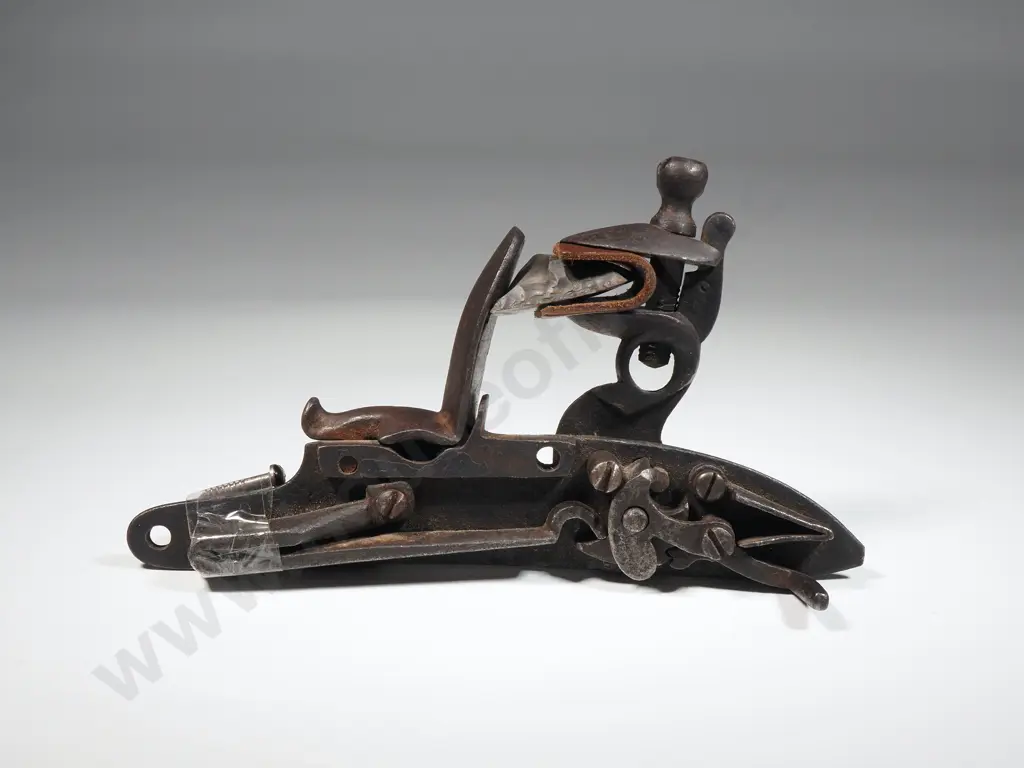 18th Century Flintlock Lock - Unmarked  Image 1++