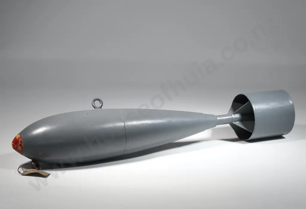 RNZAF 11.5lb Aircraft practice bomb (Inert) WW2 1943 (repainted) Image 1++
