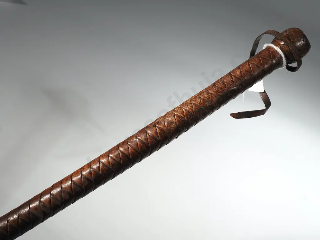 Plaited Leather Riding Crop. Image 1++