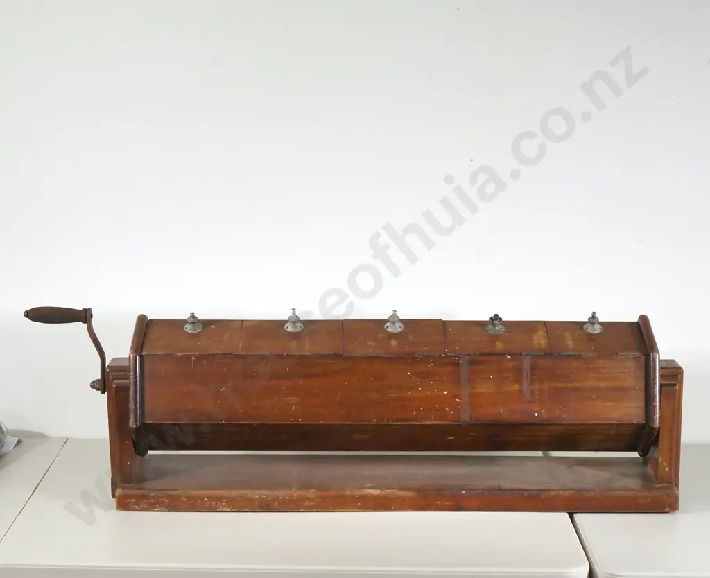Impressive WWII New Zealand Defence Department Ballot Box, Five Compartments Image 1++
