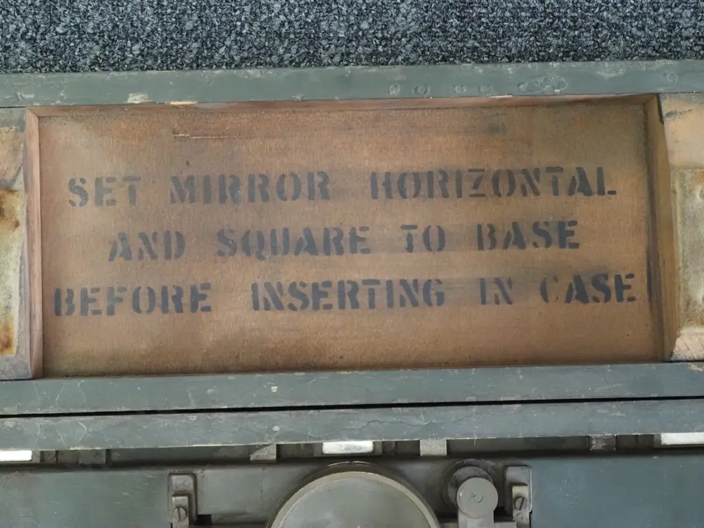 Boxed Paralleloscope Mk V 1940 Dated Image 1++