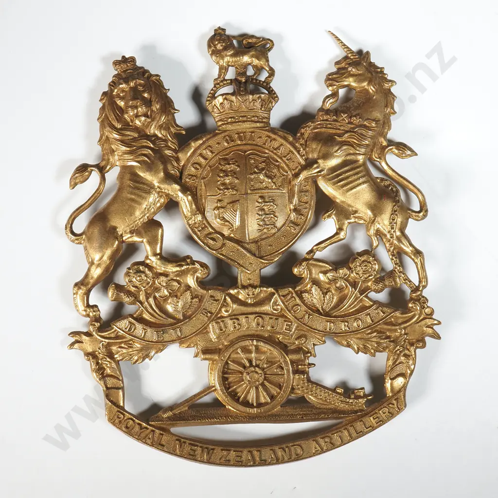 New Zealand Artillery Helmet Plate  Image 1++