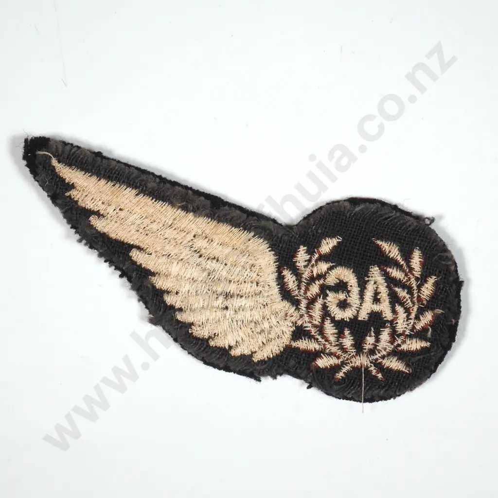 One WWII AG Cloth Half Brevet. Image 1++
