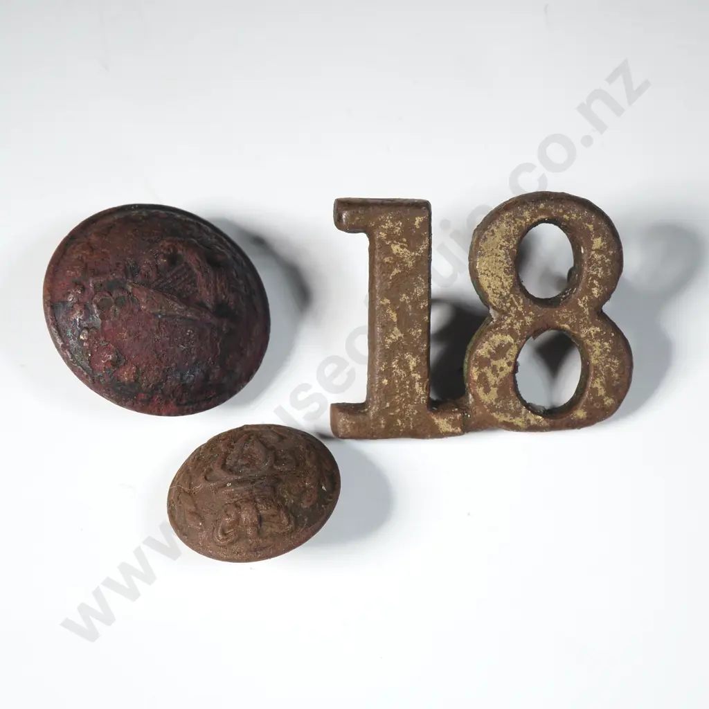 Assorted New Zealand Wars Ground Dug Items Image 1++