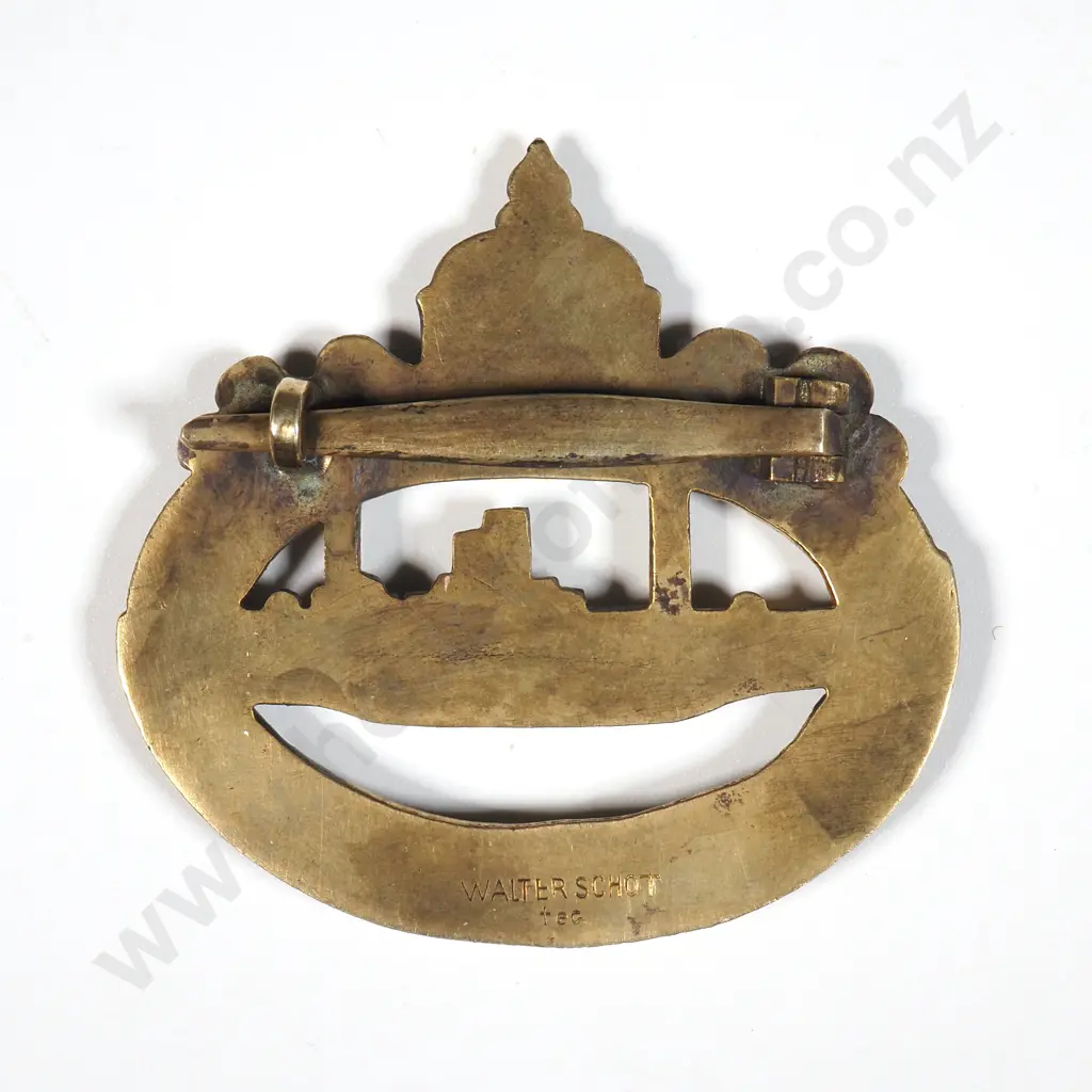 WW1 German U Boat Brass Badge  Image 1++