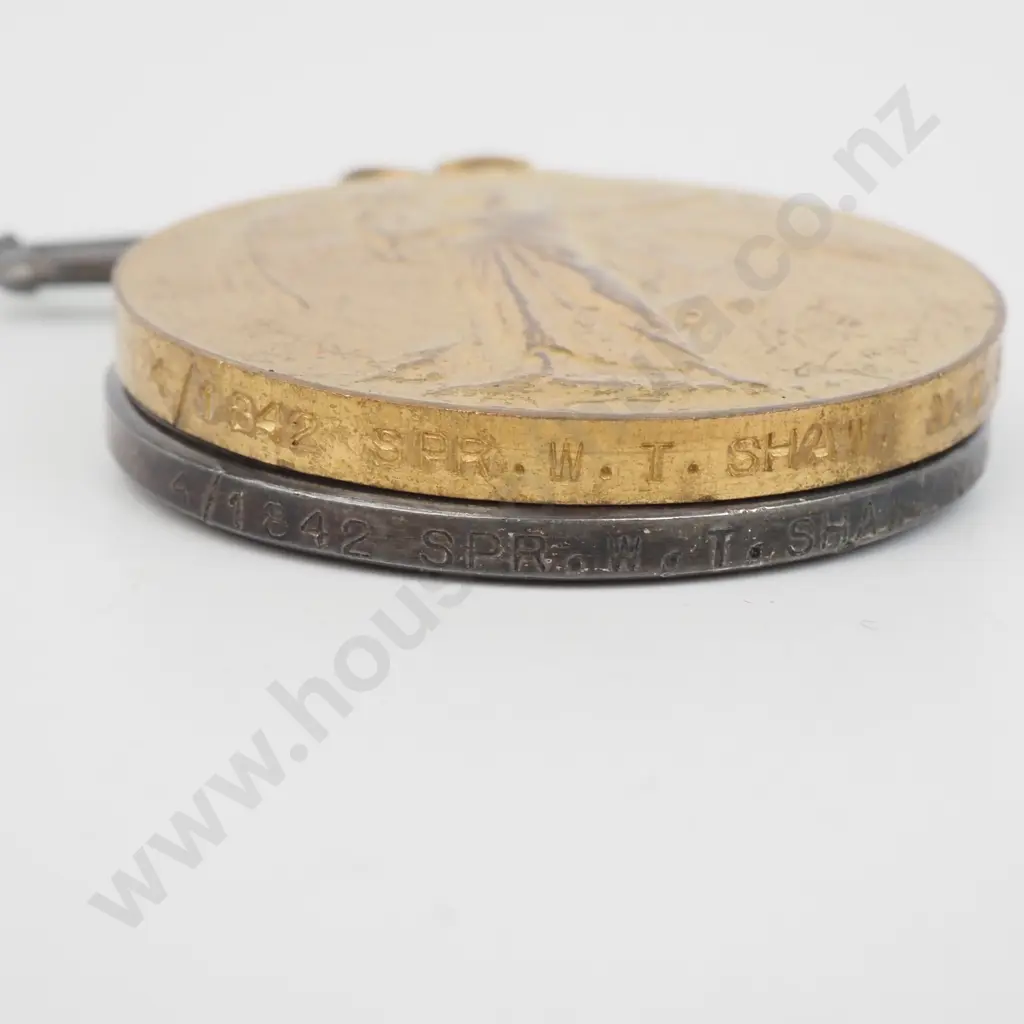WW1 NZEF Medal Pair to 4/1842 W T Shaw & Sterling Silver Wellington Orphans Club Medal  Image 1++