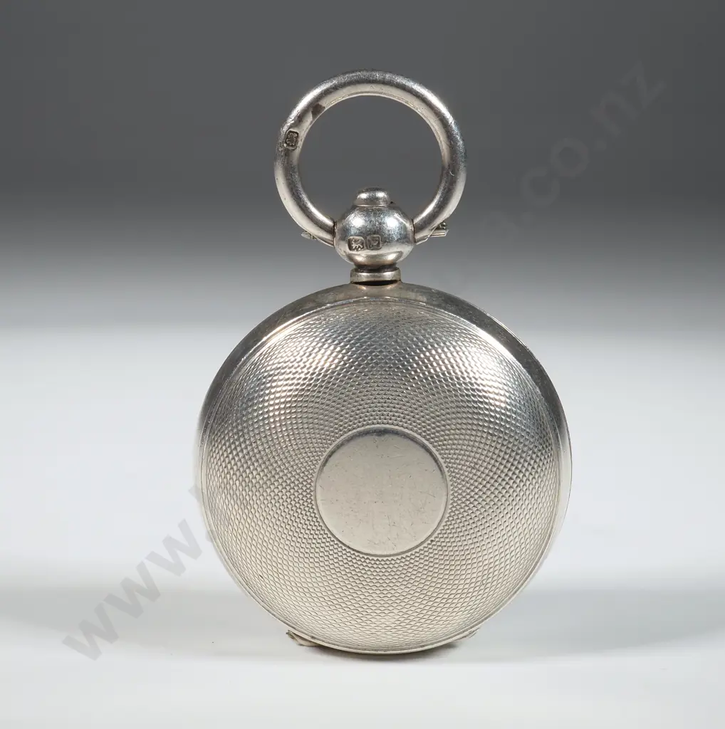 Sterling Silver Sovereign Case CircularCartouche & Engine Turned  Decoration Image 1++