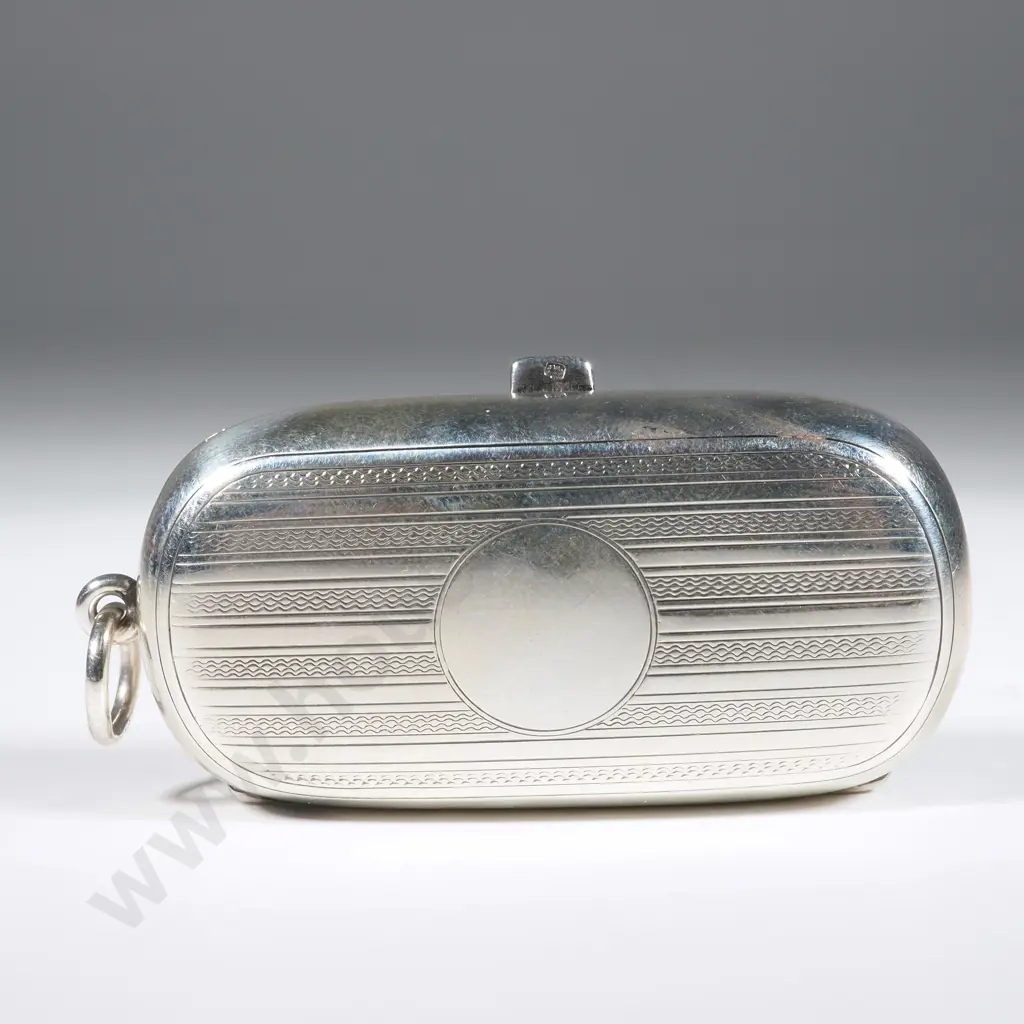 Sterling Silver Sovereign Case With Engine Turned Decoration. Birm 1913 Image 1++