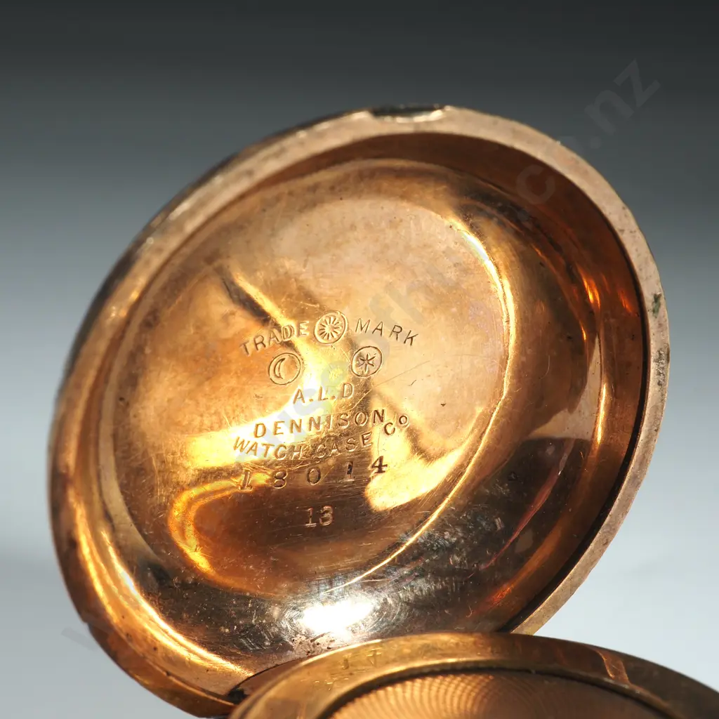 Rolled Sovereign Case With Allover Scroll Decoration  Image 1++