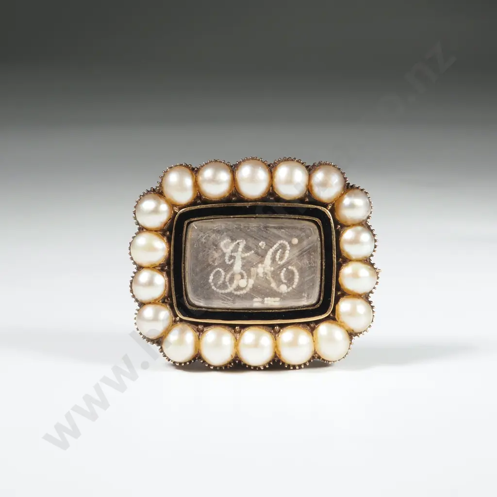 Antique Gold Hair  Brooch  Surrounded By Pearls. Engraved Verso To James Heald 1815 Image 1++