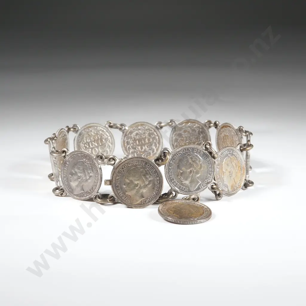 Dutch Sterling Silver Coin Bracelet Image 1++
