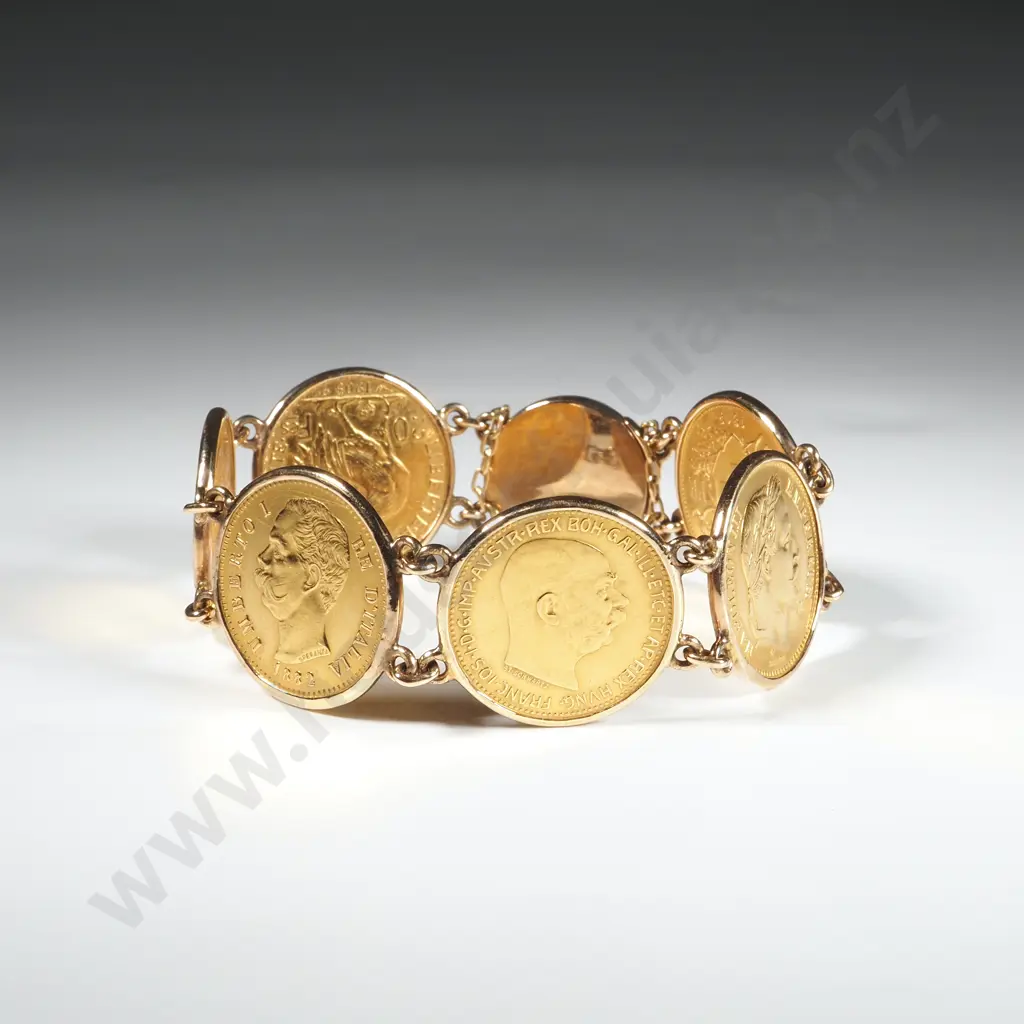 Exceptional 15ct & 90% Gold Coin Bracelet Image 1++