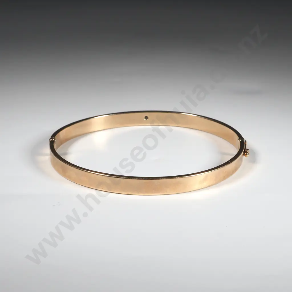 9ct Yellow Gold  Hinged Bracelet Set with A Single Diamond Image 1++