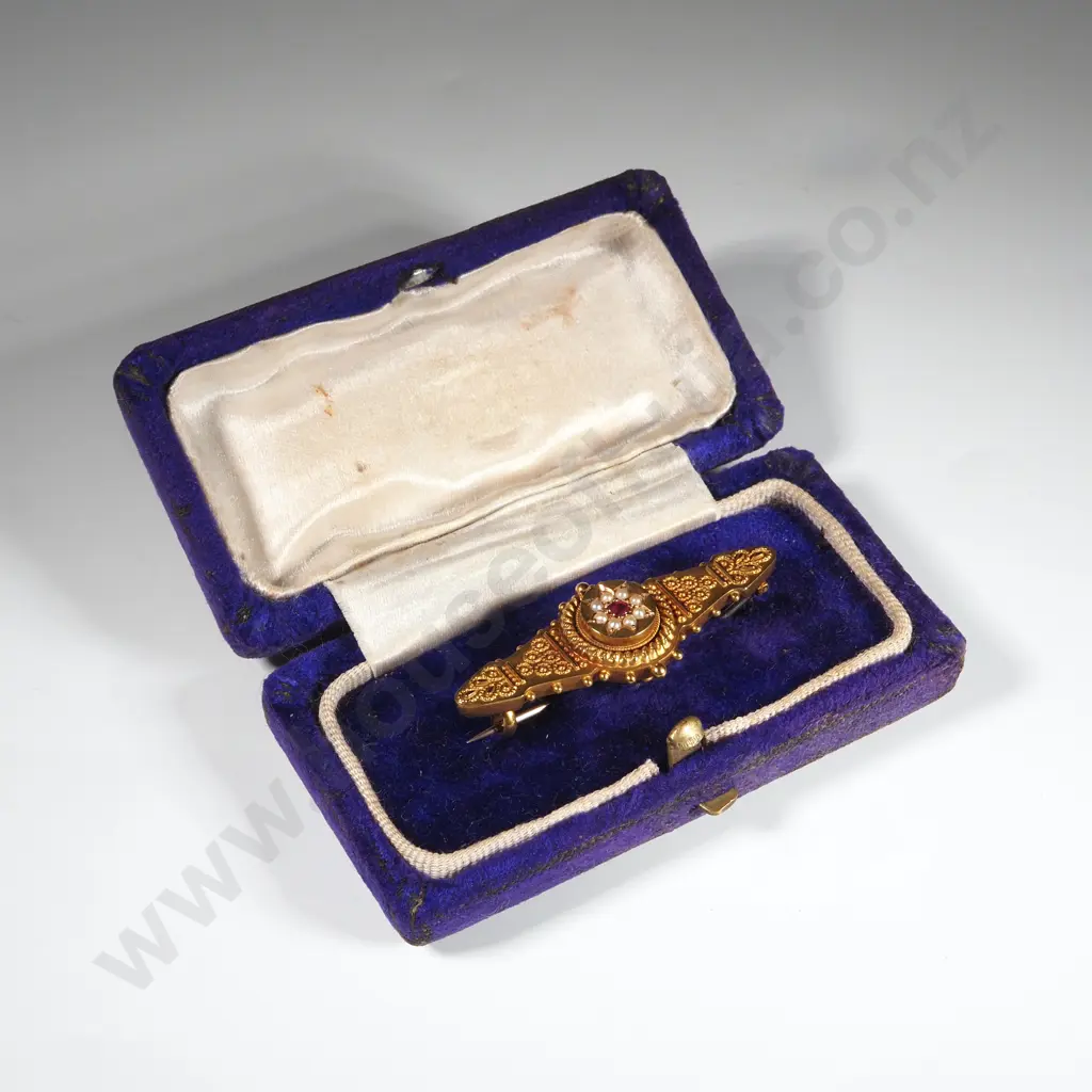Antique 15ct Gold, Garnet & Seed Pearl Brooch w English Hallmarks in Period Case Image 1++
