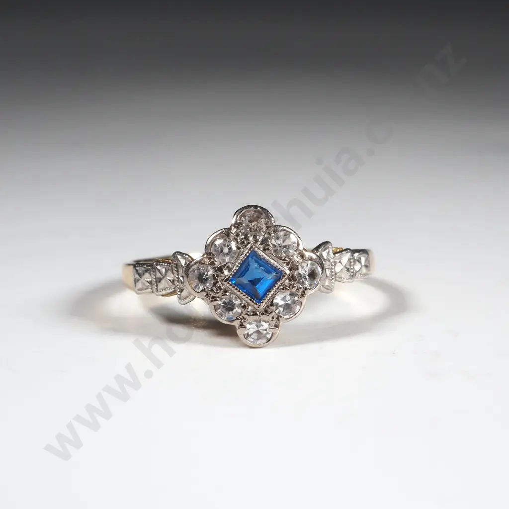 Antique 18ct Sapphire & Diamond Ring Image 1++