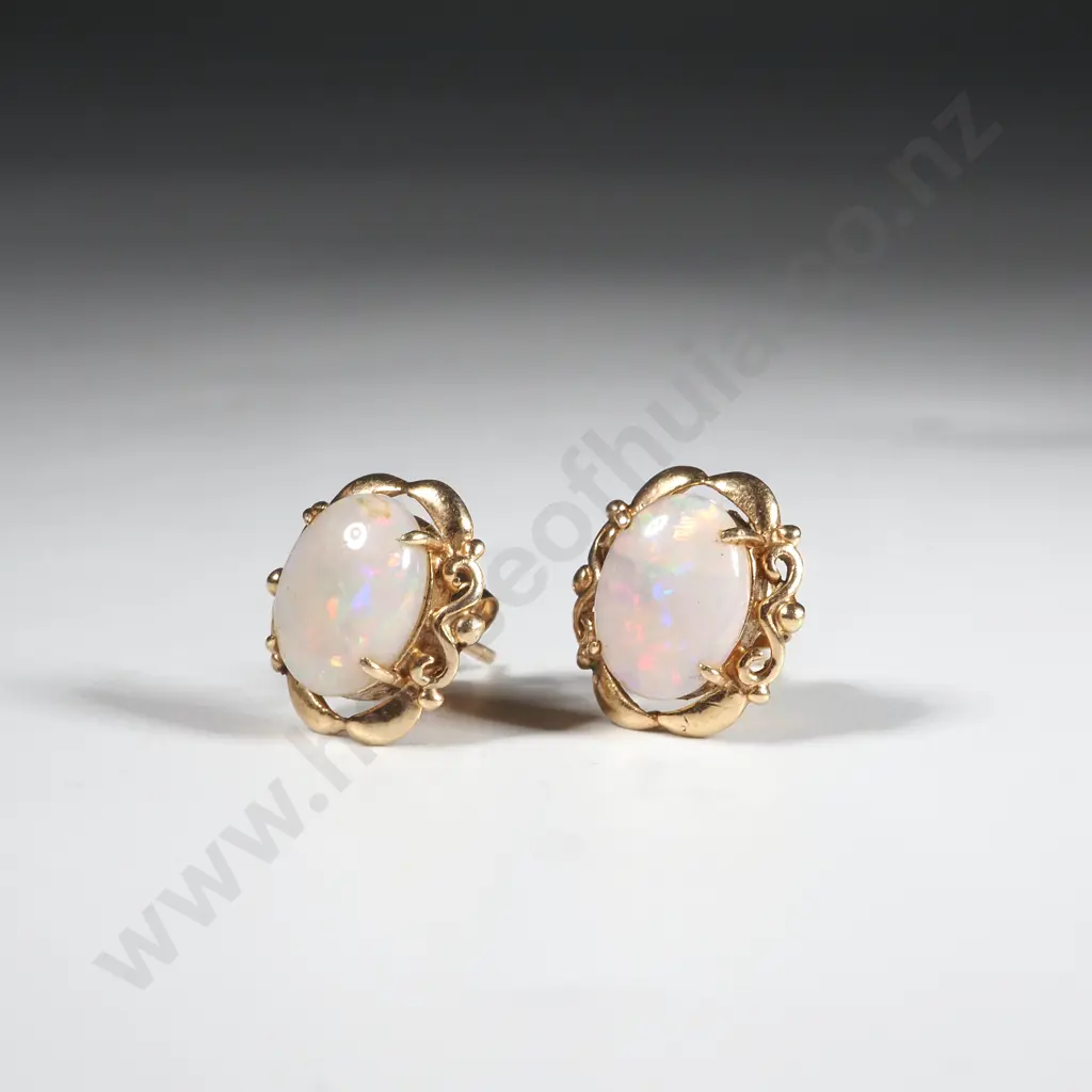 9ct Oval Opal Gold Earrings Image 1++