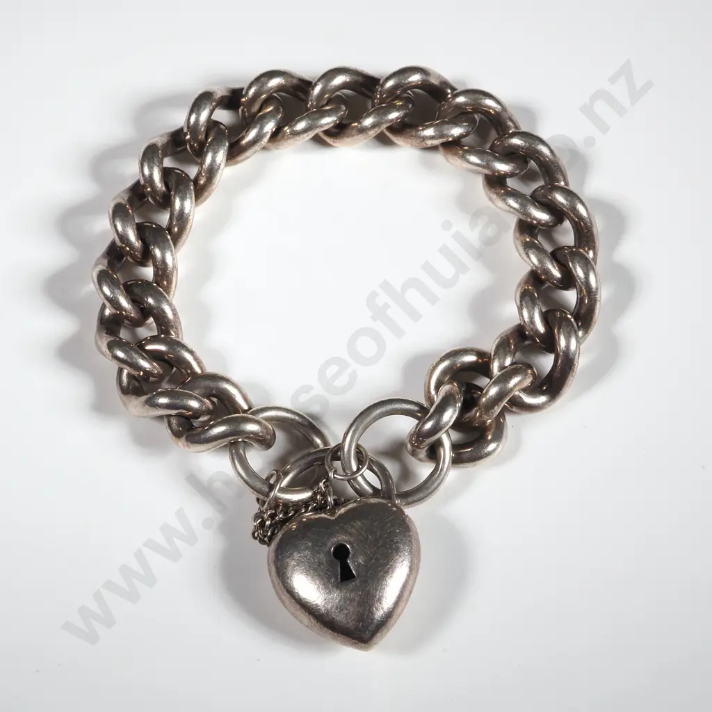 Heavy Sterling Silver Chain Link Bracelet With Heart Shaped Locket Clasp Image 1++