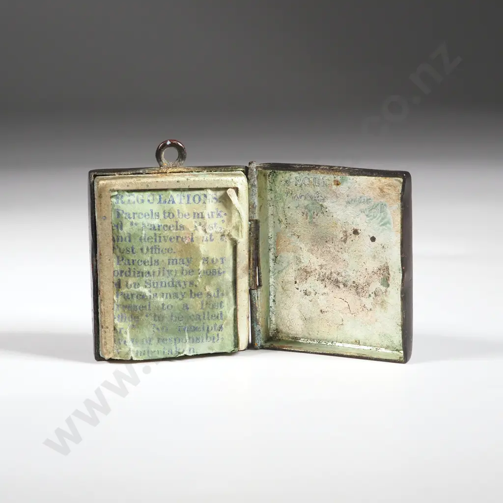 Antique Engraved Stamp Holding Locket w Engraved Birds Image 1++