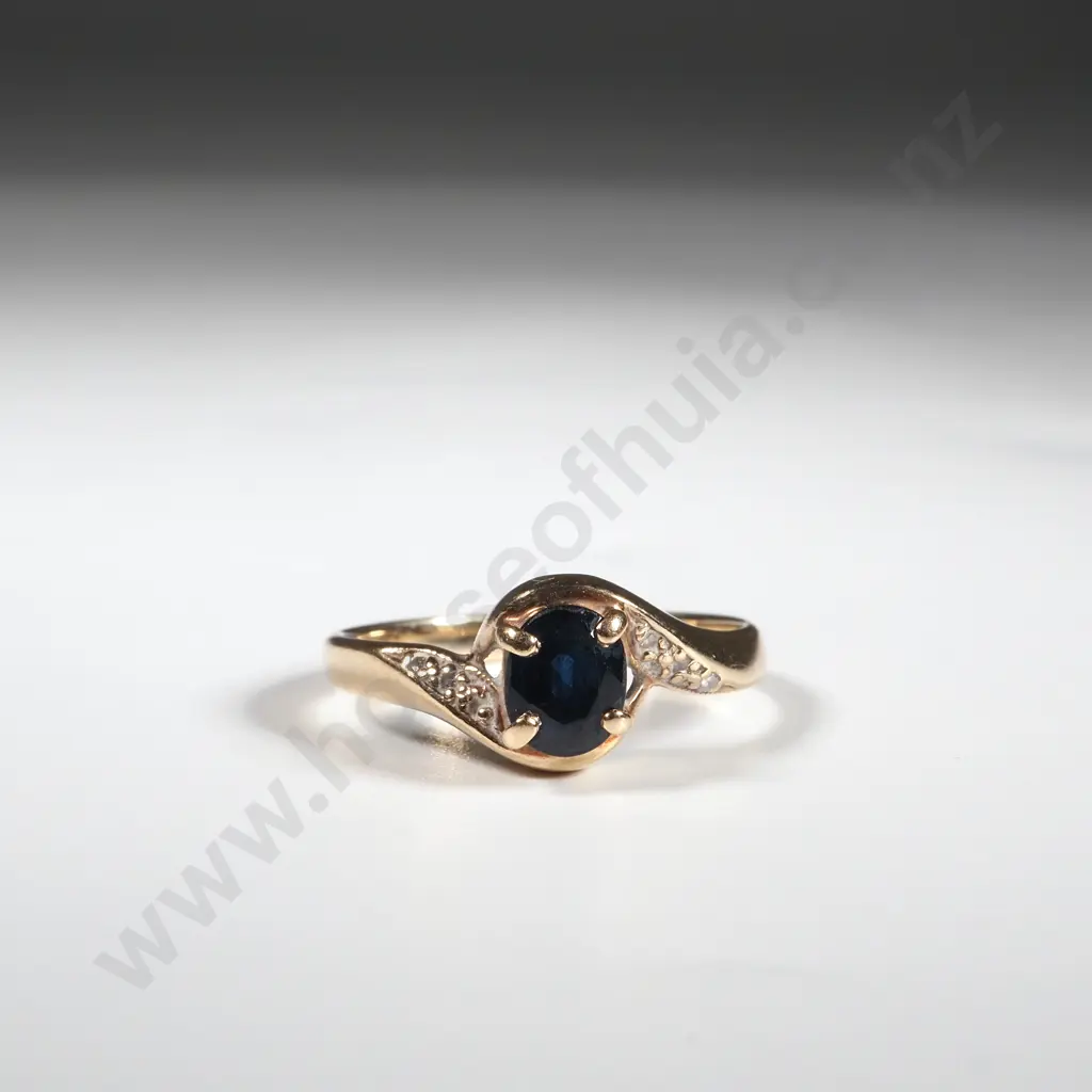 9ct Gold, Sapphire & Diamond Ring Image 1++