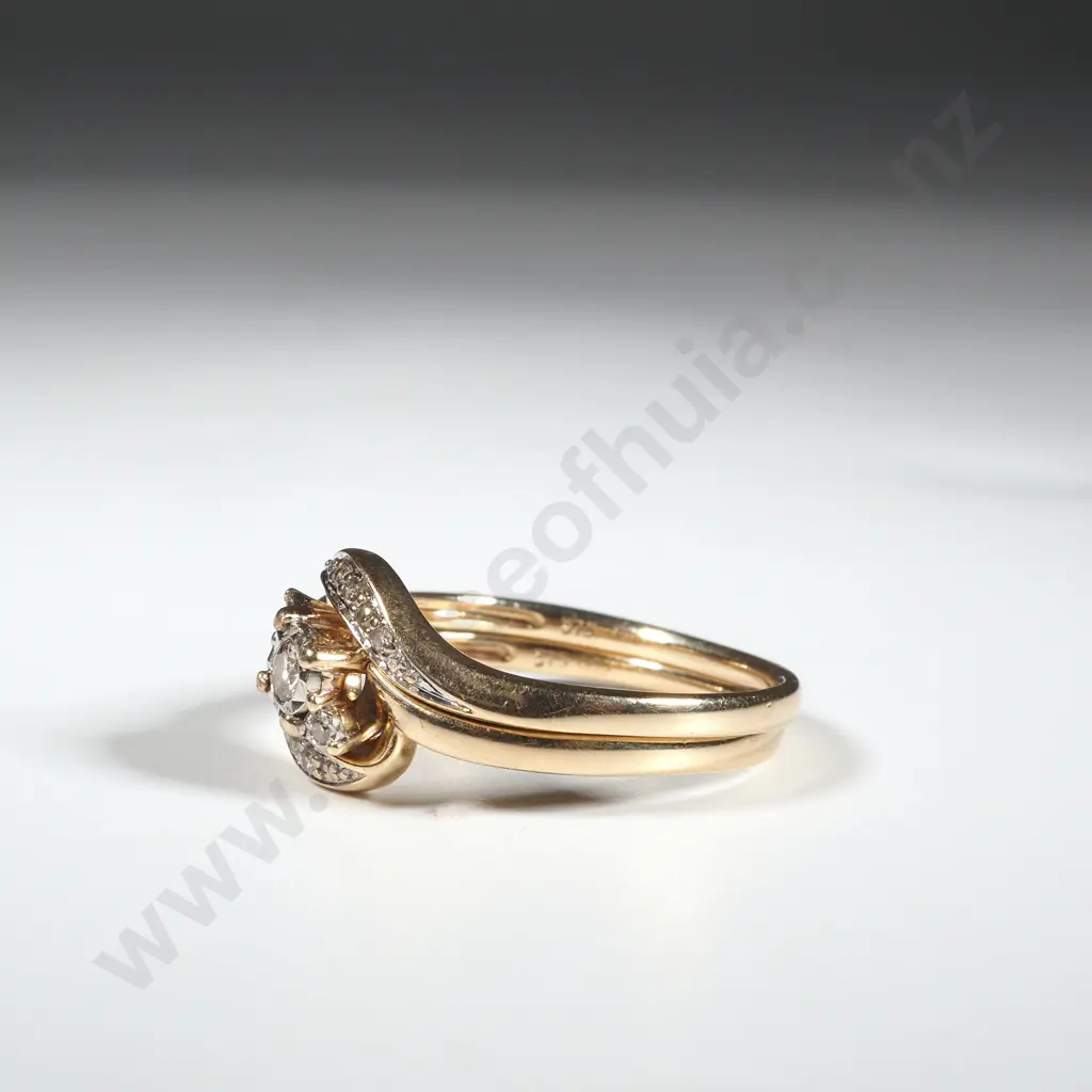 Two 9ct Yellow Gold Diamond Rings Image 1++