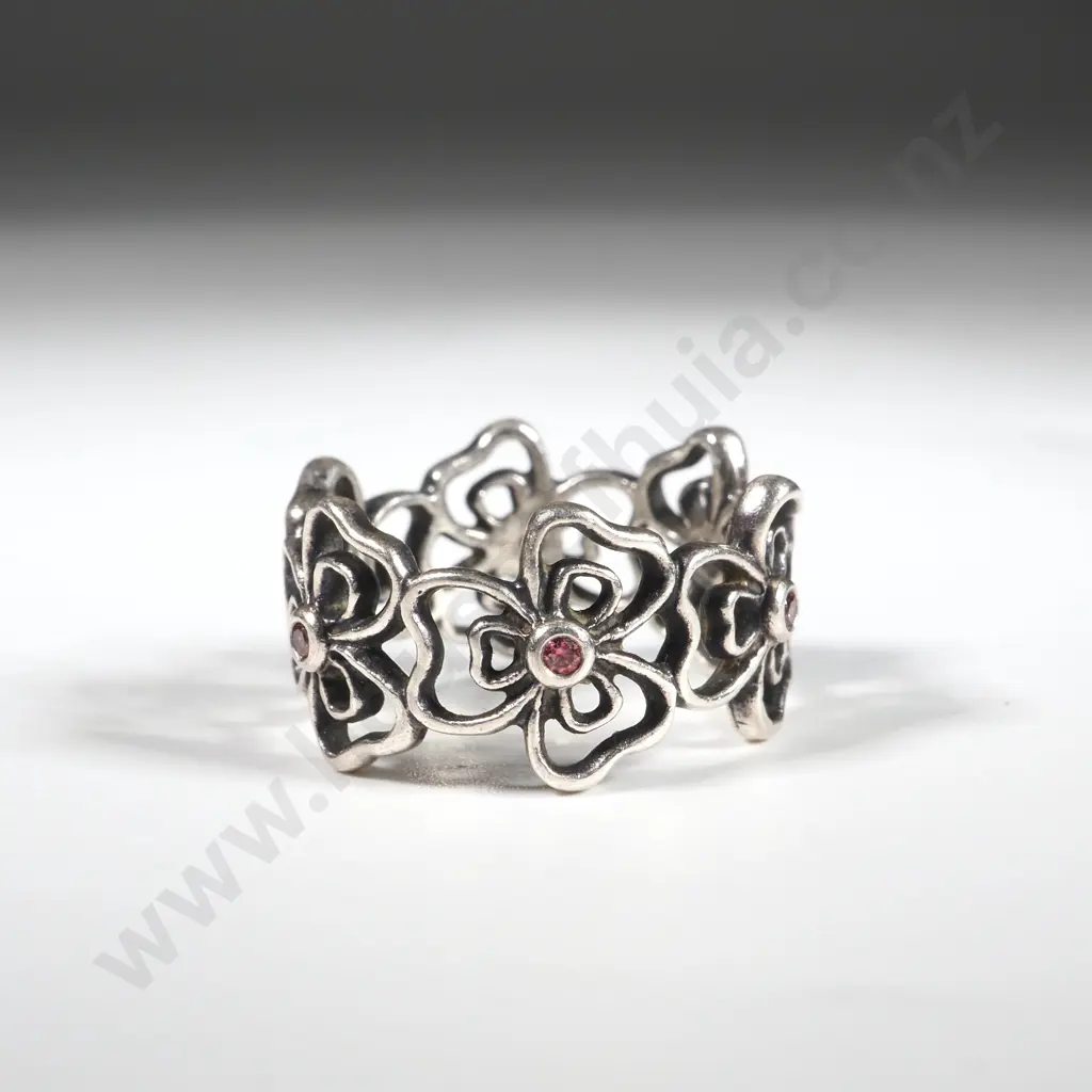 Sterling Silver Filigree Band  Flower Ring With Pink Stones Image 1++