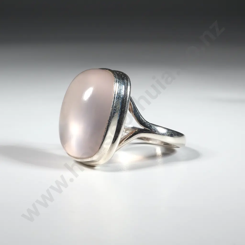 Sterling Silver & Cabuchon  Rose Quartz Ring Image 1++