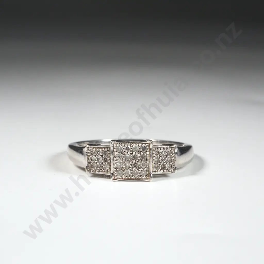 9ct White Gold Diamond Ring Image 1++
