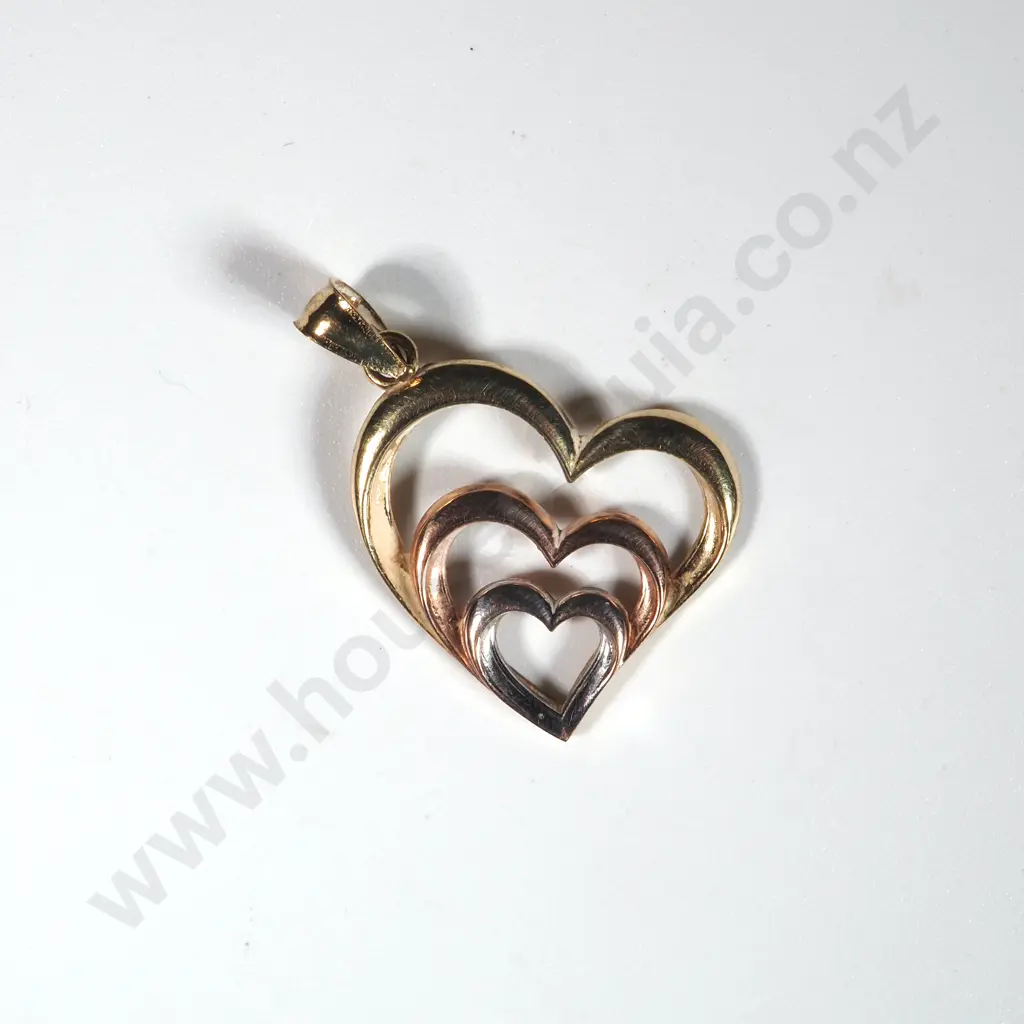 9ct Gold Tricolour Pendant with Three Hearts Image 1++