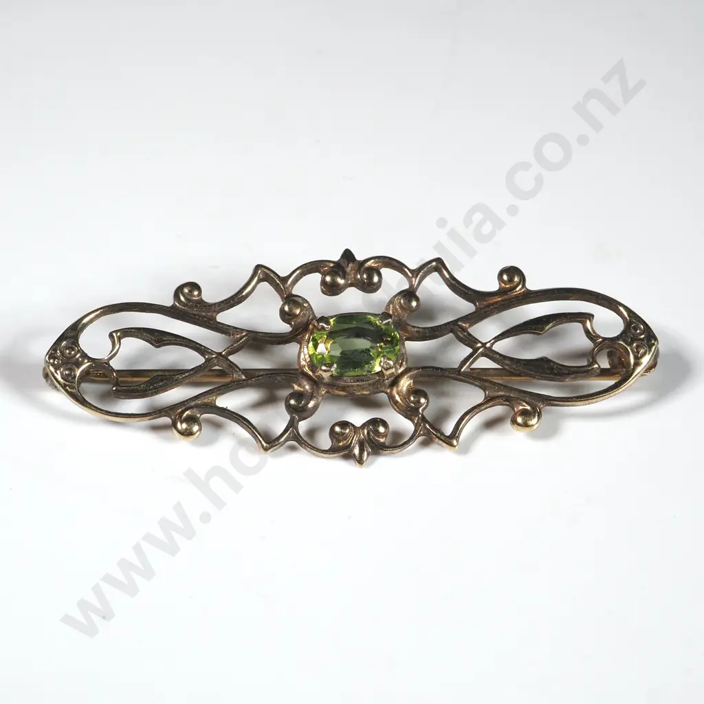 Delicate Sterling Silver Gilt Brooch Set w Green Gem  Image 1++