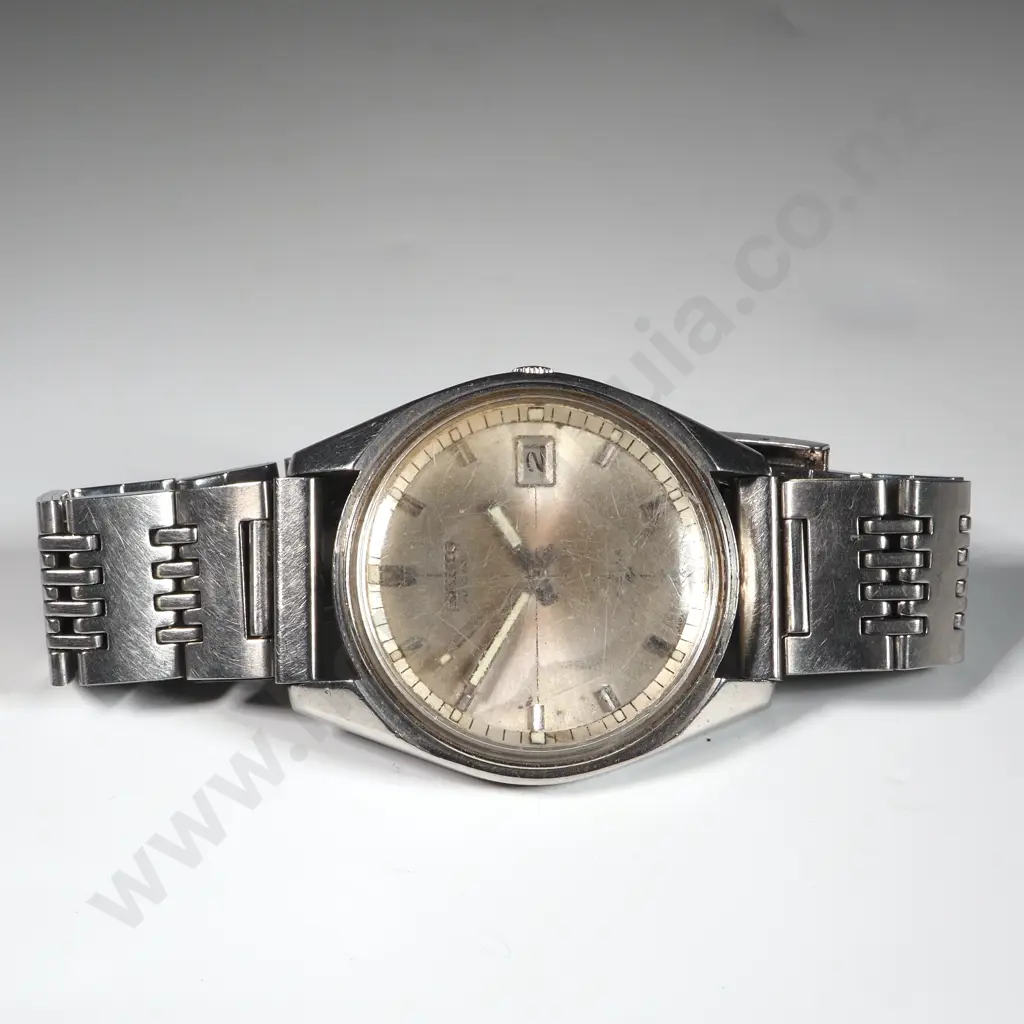 Vintage Gents Seiko Wrist Watch - Appears in Working Condition Image 1++