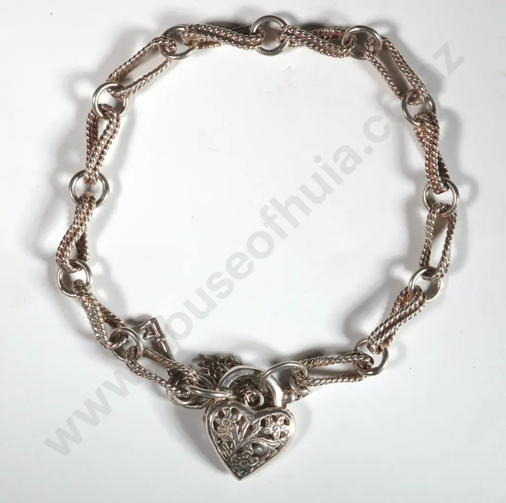 Sterling Silver Fancy Link Bracelet w Ornate Padlock Clasp Image 1++