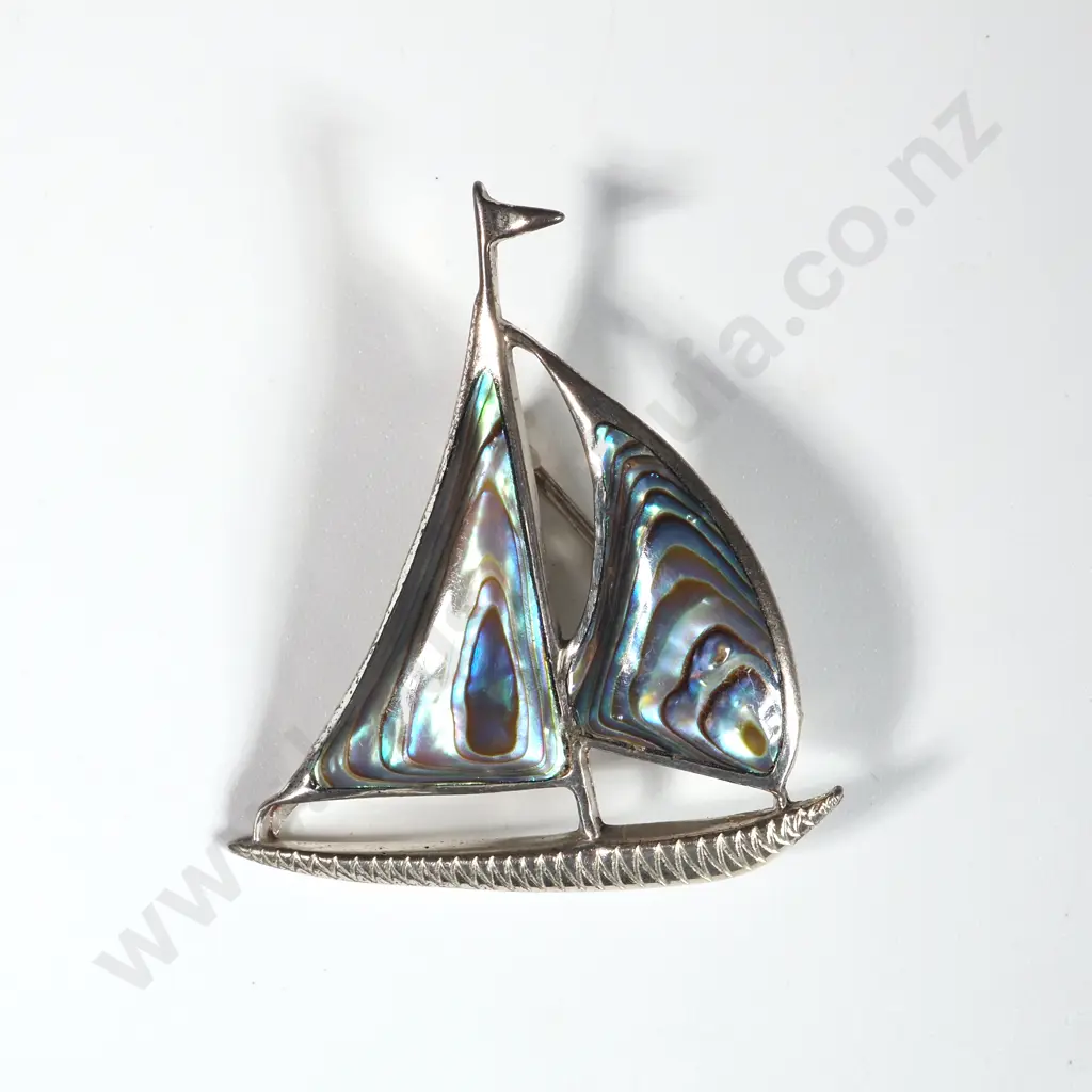 Sterling Silver & Paua Shell Brooch In The Form Of A Yacht Image 1++